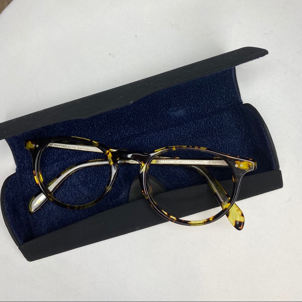 EUC Oliver Peoples Riley 48 Eyewear - Picture 9 of 13